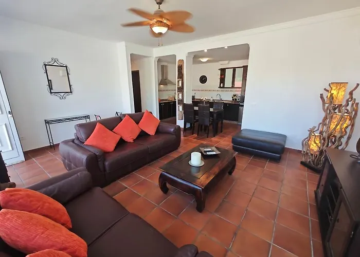 Montana Negra I Apartment *